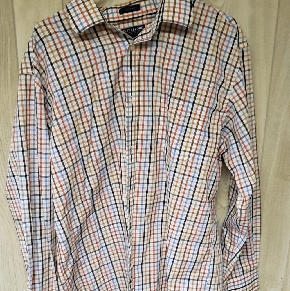 Long sleeve button up shirt